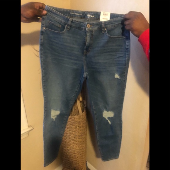 Blue jeans - Picture 1 of 1